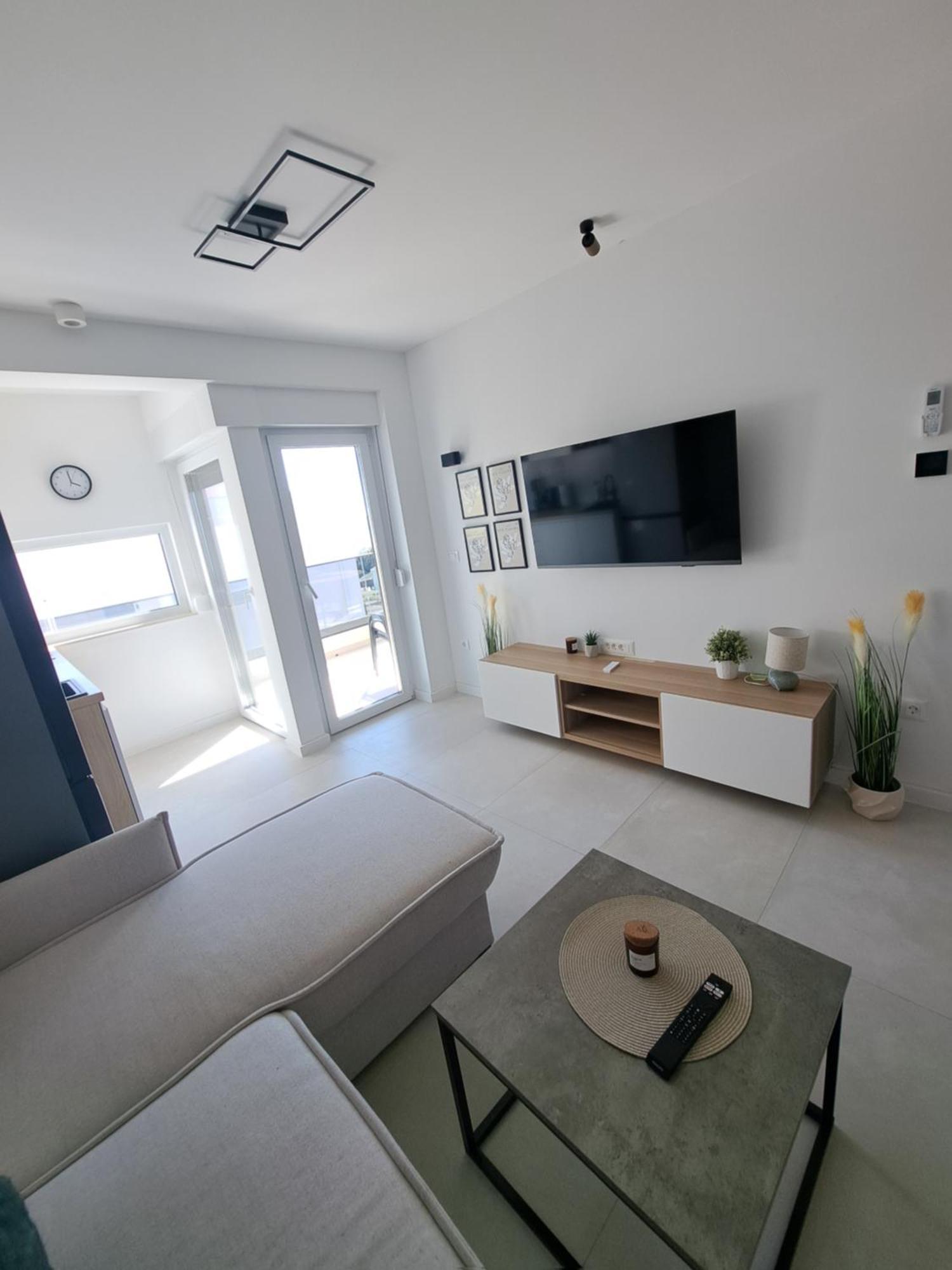 M&M Luxury Apartments Petrcane Eksteriør bilde